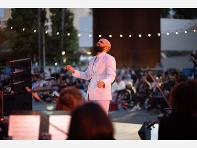 Segerstrom Center Summer Sounds Outdoor Concerts | Julianne and George Argyros Plaza | Jun 6 - Jul 25
