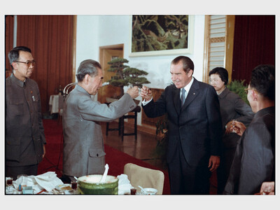 Shelley Conducts Nixon in China